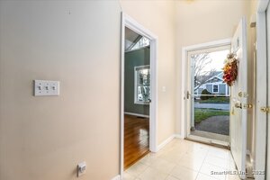 Homes for sale in Newtown, CT | 25 St George Pl, Newtown, CT 06482 | MLS# 24139933