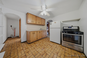 Homes for sale in Bridgeport, CT | 332 Palisade Ave, Bridgeport, CT 06610 | MLS# 24141037