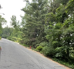 Homes for sale in West Hartford, CT | 16 Morningcrest Dr, West Hartford, CT 06117 | MLS# 24141072