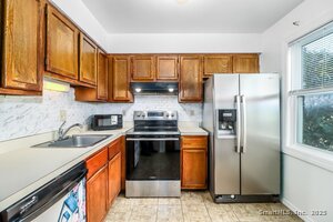 Homes for sale in Danbury, CT | 25 Padanaram Rd #APT 30, Danbury, CT 06811 | MLS# 24141089