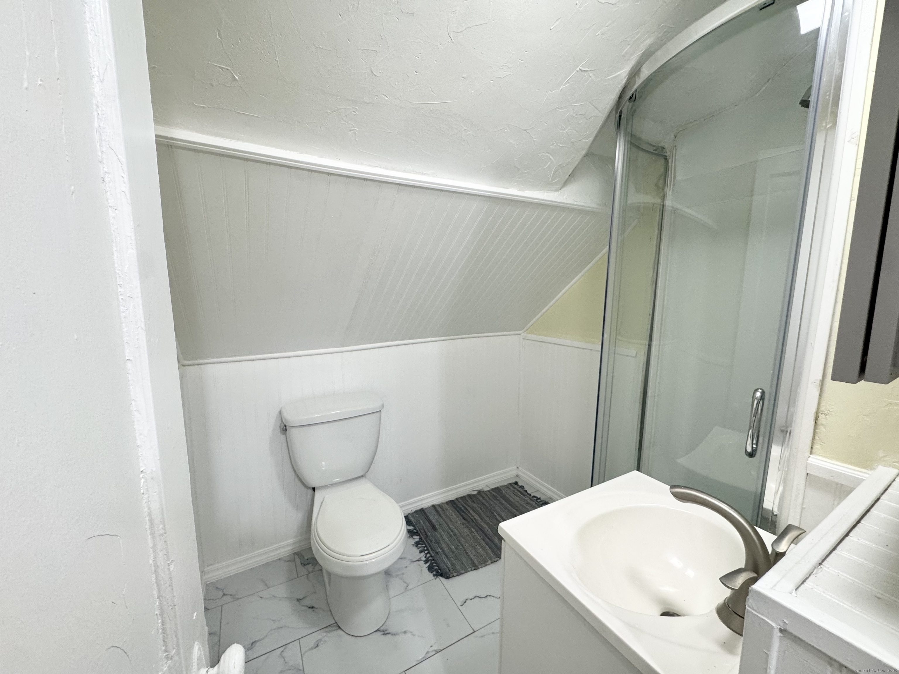 Photo 9 of 54 New Haven Avenue, Waterbury, CT