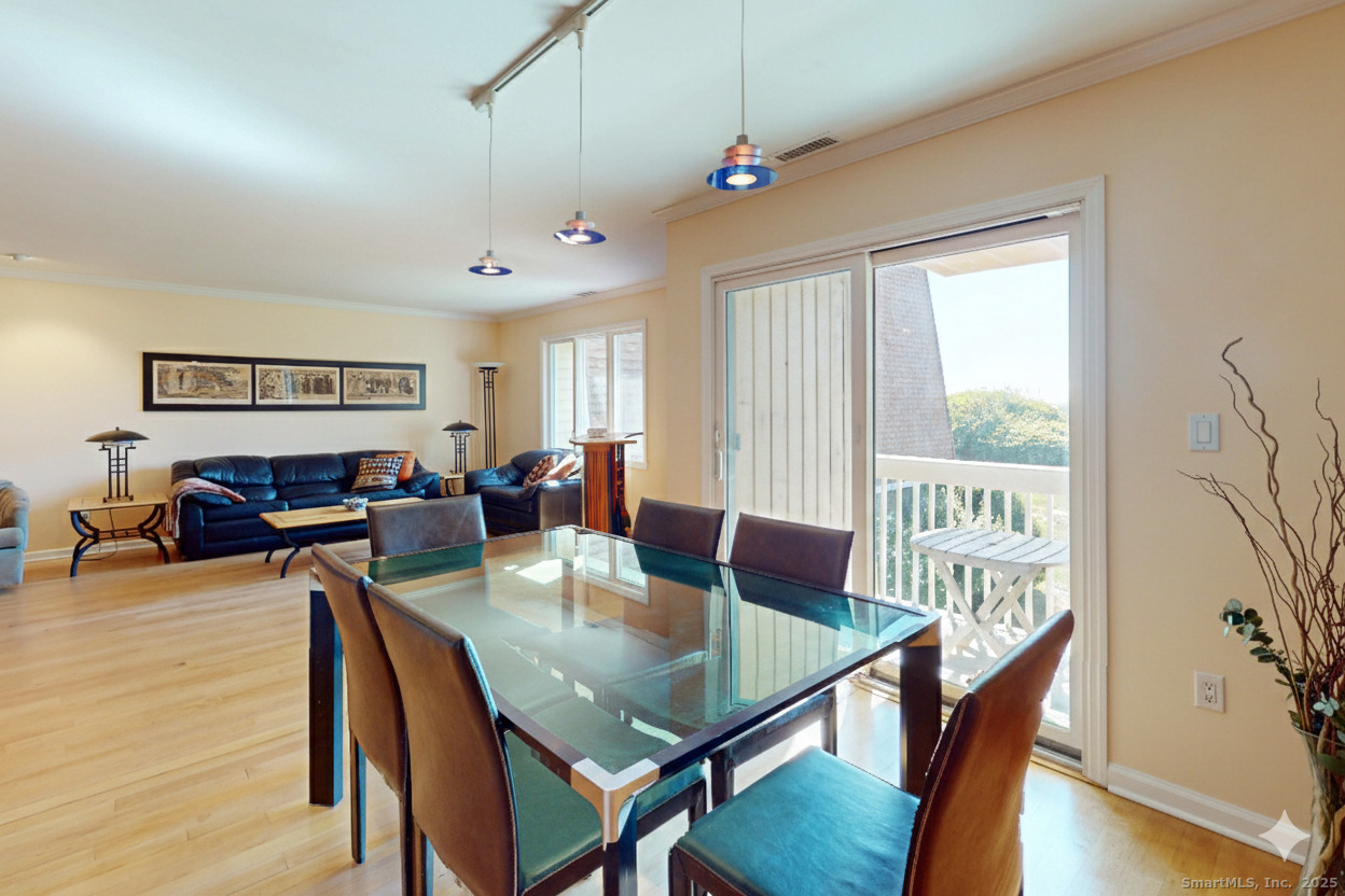 61 Seaview, Stamford, 06902, 2 Bedrooms Bedrooms, 0 ,2 BathroomsBathrooms,Residential Rental,For Sale,Seaview,0,24123117