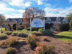 Homes for sale in Milford, CT | 532 Popes Island Rd #532, Milford, CT 06461 | MLS# 24141123