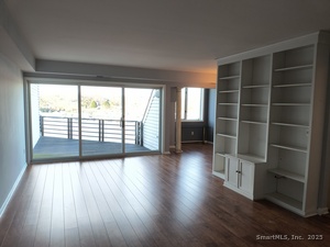 Homes for sale in Milford, CT | 532 Popes Island Rd #532, Milford, CT 06461 | MLS# 24141123