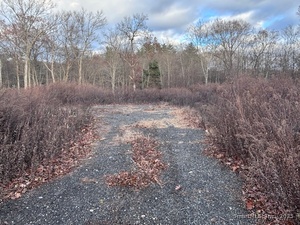 Homes for sale in Monroe, CT | 24 Commerce Dr, Monroe, CT 06468 | MLS# 24141100