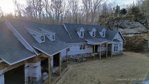 Homes for sale in Old Lyme, CT | 41 Whippoorwill Rd, Old Lyme, CT 06371 | MLS# 24139514