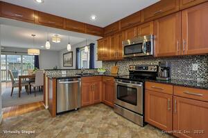 Homes for sale in Stamford, CT | 52 Randall Ave #APT 8, Stamford, CT 06905 | MLS# 24139004
