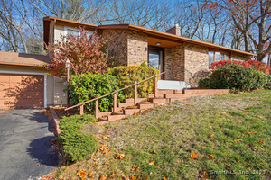 Homes for sale in Windsor, CT | 9 Alford Dr, Windsor, CT 06095 | MLS# 24141022