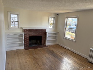 Homes for sale in Manchester, CT | 85 Benton St, Manchester, CT 06040 | MLS# 24141212