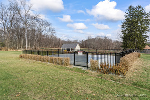 Homes for sale in Danbury, CT | 37 Driftway Rd, Danbury, CT 06811 | MLS# 24141208