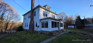 Homes for sale in Putnam, CT | 224 Pomfret St, Putnam, CT 06260 | MLS# 24141227