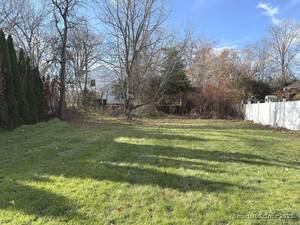 Homes for sale in Norwalk, CT | 29 Nash Pl, Norwalk, CT 06854 | MLS# 24141238