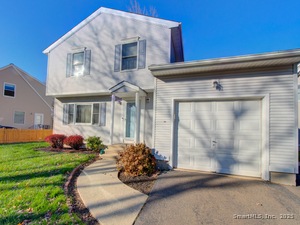 Homes for sale in Glastonbury, CT | 43 Kingsbury Ln, Glastonbury, CT 06033 | MLS# 24140499