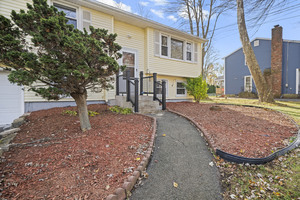 Homes for sale in Meriden, CT | 96 Rockledge Dr, Meriden, CT 06450 | MLS# 24048409