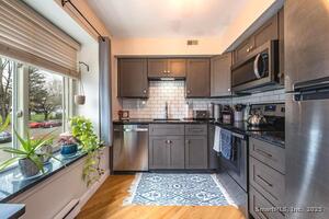 Homes for sale in South Windsor, CT | 22 Candlewood Dr #22, South Windsor, CT 06074 | MLS# 24140832