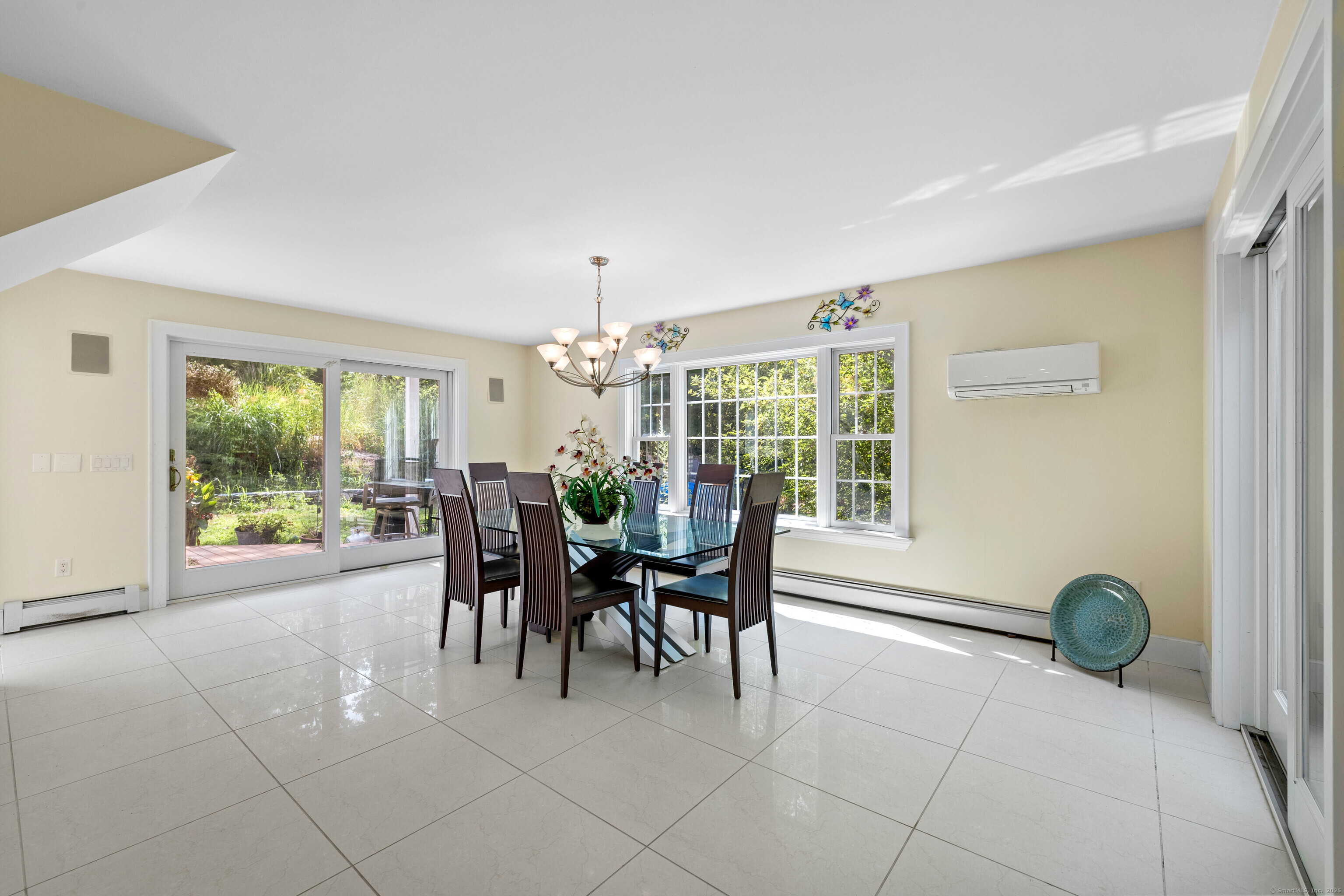 332 Lantern Hill Road