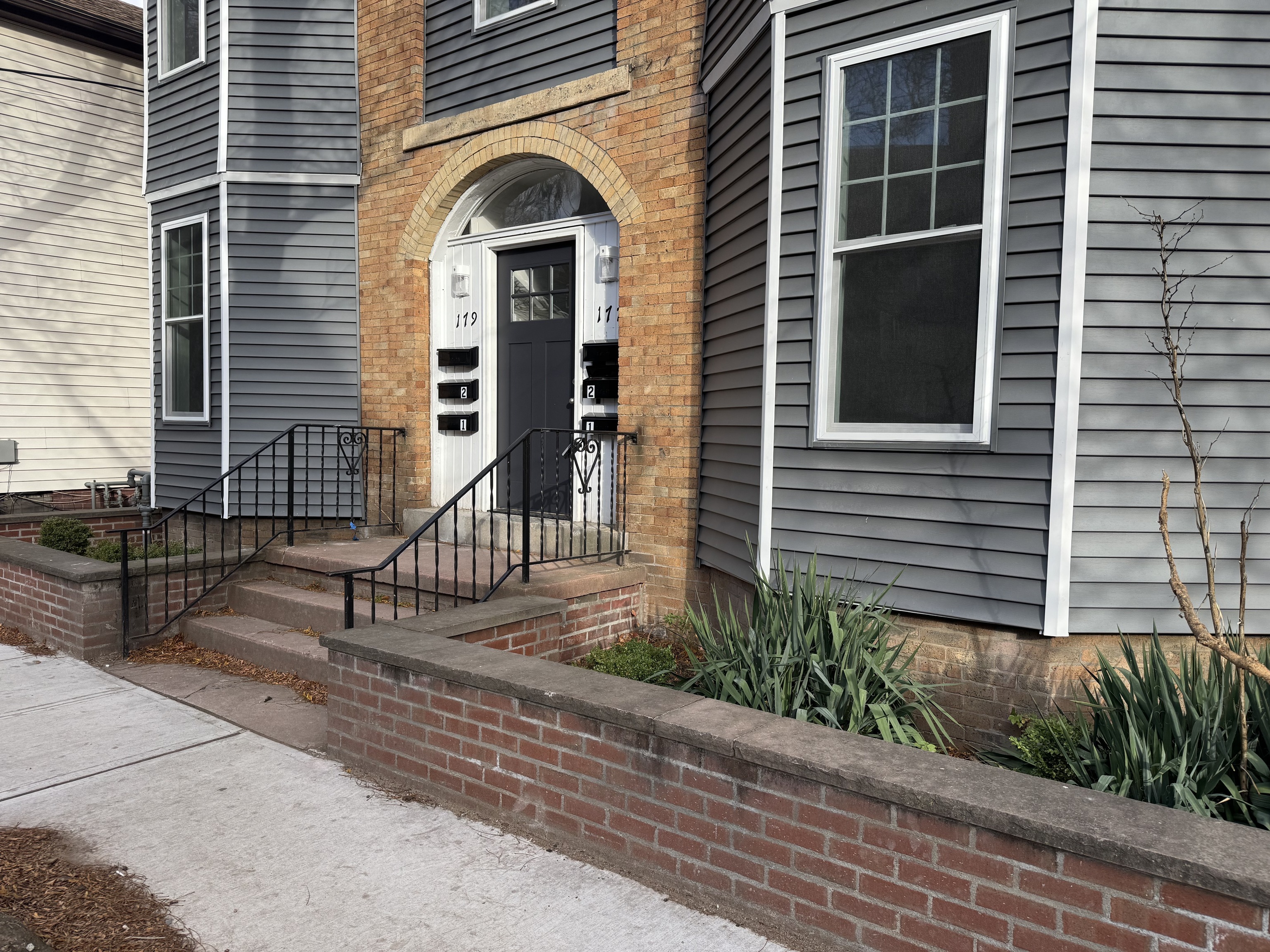 177 Chestnut, New Haven, 06511, 2 Bedrooms Bedrooms, 0 ,2 BathroomsBathrooms,Residential Rental,For Sale,Chestnut,0,24140992