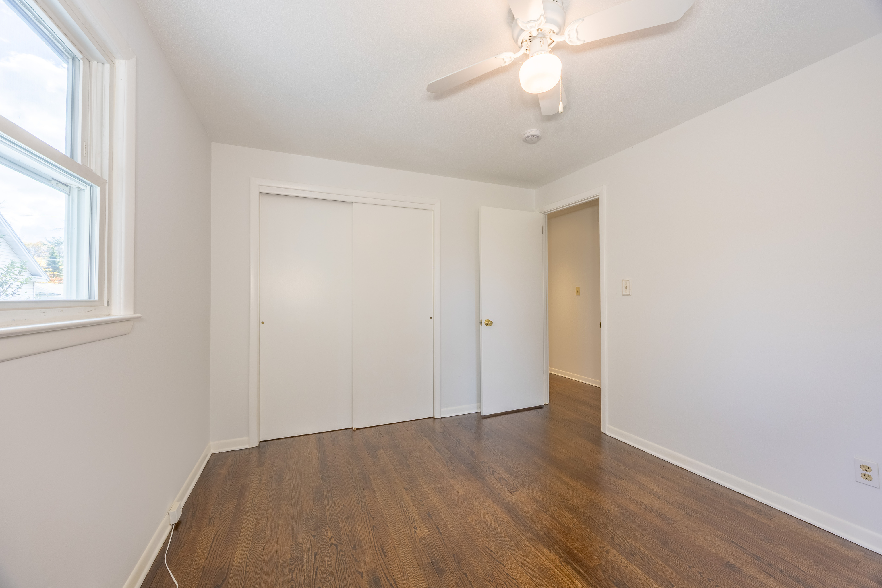 Photo 12 of 32 Marshall Street, Windsor, CT