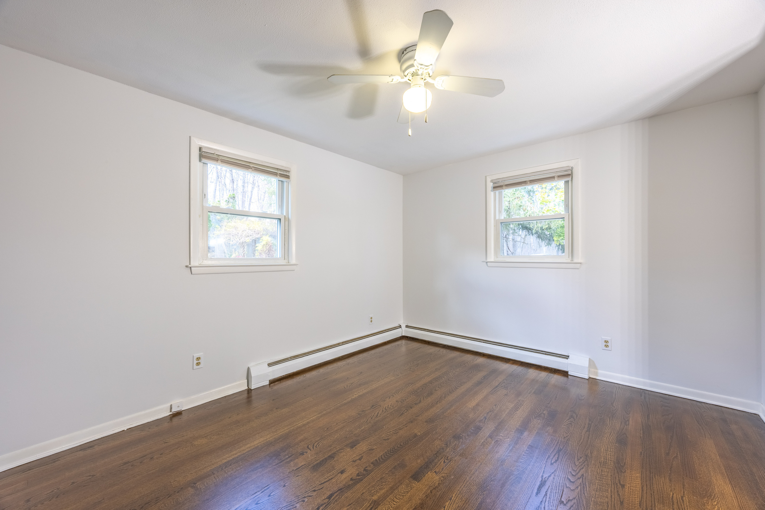 Photo 13 of 32 Marshall Street, Windsor, CT