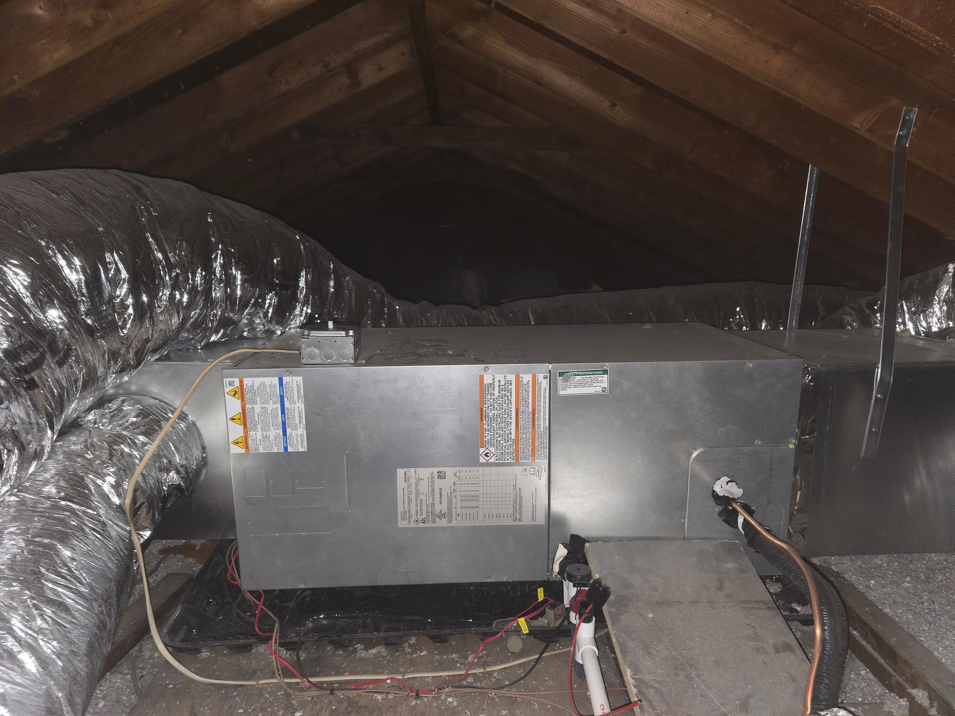 559 Mountain, Newington, 06111, 3 Bedrooms Bedrooms, 0 ,1 BathroomBathrooms,Single Family For Sale,For Sale,Mountain,0,24141282