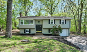 Homes for sale in Ledyard, CT | 9 West Dr, Ledyard, CT 06335 | MLS# 24141353