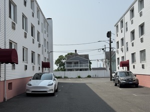 Homes for sale in Norwalk, CT | 4 Van Zant St #APT B8, Norwalk, CT 06855 | MLS# 24139477