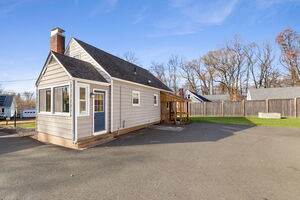 Homes for sale in Bolton, CT | 105 Cidermill Rd, Bolton, CT 06043 | MLS# 24132333