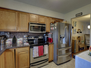 Homes for sale in Meriden, CT | 212 Sterling Vlg #212, Meriden, CT 06450 | MLS# 24140926