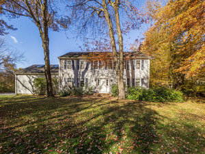 Homes for sale in Redding, CT | 41 Sullivan Dr, Redding, CT 06896 | MLS# 24128636