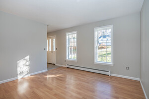 Homes for sale in Manchester, CT | 108 Folly Brook Ln, Manchester, CT 06040 | MLS# 24141206