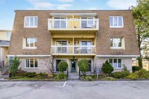 Homes for sale in Stamford, CT | 61 Seaview Ave #APT 76, Stamford, CT 06902 | MLS# 24140962