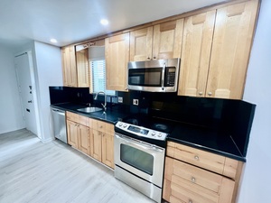 Homes for sale in Stamford, CT | 100 Hope St #APT 10, Stamford, CT 06906 | MLS# 24141028