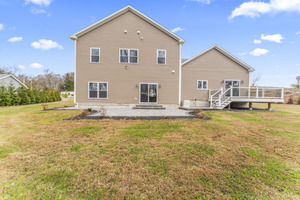 Homes for sale in Middlebury, CT | 383 Leonard Rd, Middlebury, CT 06762 | MLS# 24141215