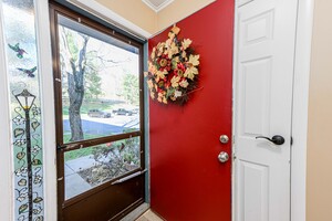 Homes for sale in Cromwell, CT | 23 Margo Ct #23, Cromwell, CT 06416 | MLS# 24141196