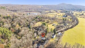 Homes for sale in New Milford, CT | 2 Chapel Hill Rd, New Milford, CT 06776 | MLS# 24141490