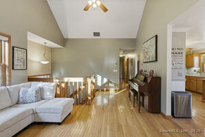 Homes for sale in New Milford, CT | 41 Overlook Dr, New Milford, CT 06776 | MLS# 24131447