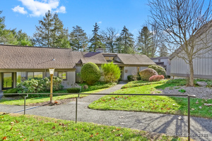 Homes for sale in Southbury, CT | 281 Heritage Vlg #B, Southbury, CT 06488 | MLS# 24141158