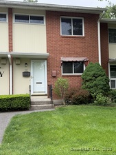 Homes for sale in Hamden, CT | 240 Centerbrook Rd #240, Hamden, CT 06518 | MLS# 24141532