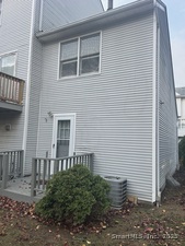 Homes for sale in New Haven, CT | 1016 Whalley Ave Ave #6, New Haven, CT 06515 | MLS# 24141142