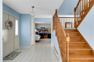 Homes for sale in Middletown, CT | 79 Brechlin Dr, Middletown, CT 06457 | MLS# 24141170