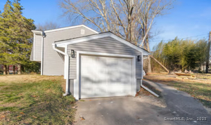 Homes for sale in Waterford, CT | 1 Mallard Ln, Waterford, CT 06385 | MLS# 24141619