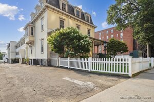 Homes for sale in Stamford, CT | 49 Glenbrook Rd #108, Stamford, CT 06902 | MLS# 24141644