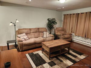 Homes for sale in Waterbury, CT | 45 Fieldstream Dr, Waterbury, CT 06704 | MLS# 24140972