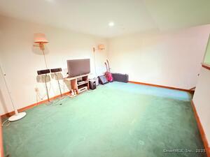 Homes for sale in Windsor Locks, CT | 12 Chester Dr, Windsor Locks, CT 06096 | MLS# 24140876