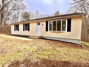 Homes for sale in Plainfield, CT | 164 Starkweather Rd, Plainfield, CT 06354 | MLS# 24141683