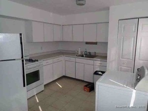 Homes for sale in Bridgeport, CT | 165 Yaremich Dr, Bridgeport, CT 06606 | MLS# 24141670