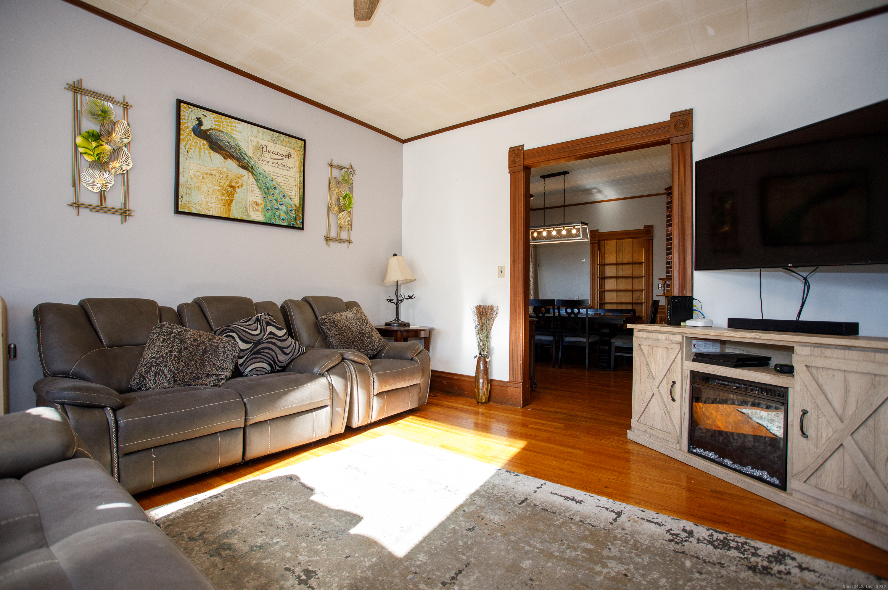 Photo 6 of 27 West Street, New London, CT