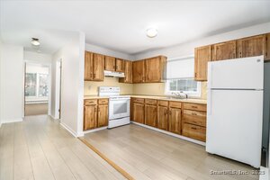 Homes for sale in New Milford, CT | 14 Elm St, New Milford, CT 06776 | MLS# 24141791