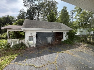 Homes for sale in Bristol, CT | 19 Steele Rd, Bristol, CT 06010 | MLS# 24141848