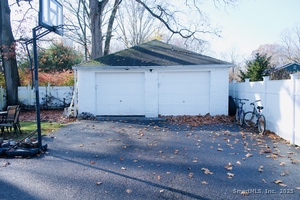 Homes for sale in Naugatuck, CT | 66 N Hoadley St, Naugatuck, CT 06770 | MLS# 24141478